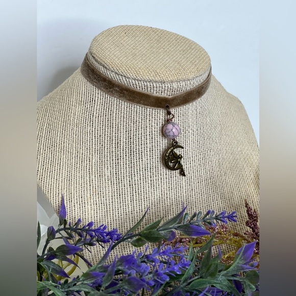 Choker necklace fairy moon pink stone marble necklace velvet tan copper cute - Picture 8 of 11